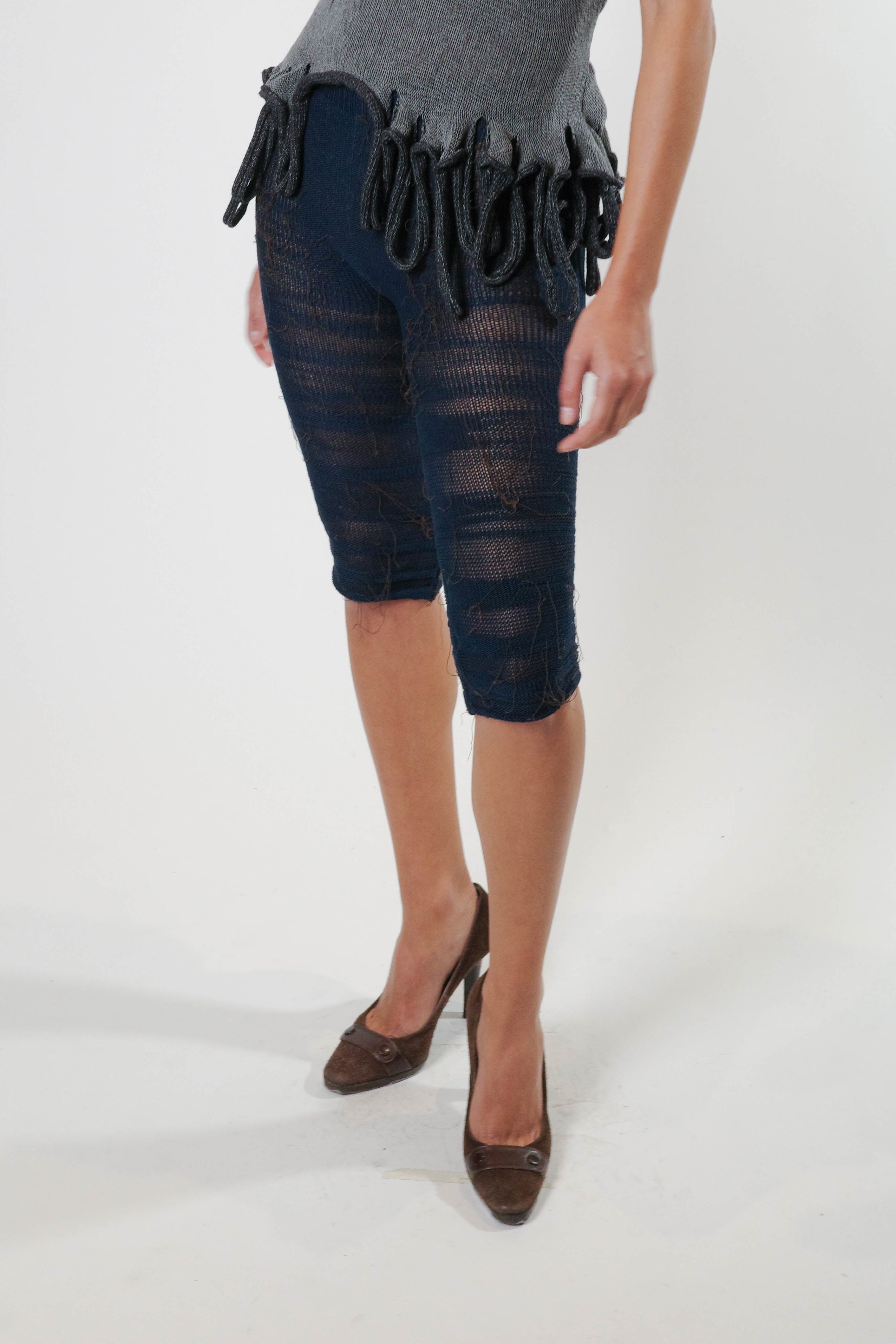 Organic Capri (Navy/Brown)